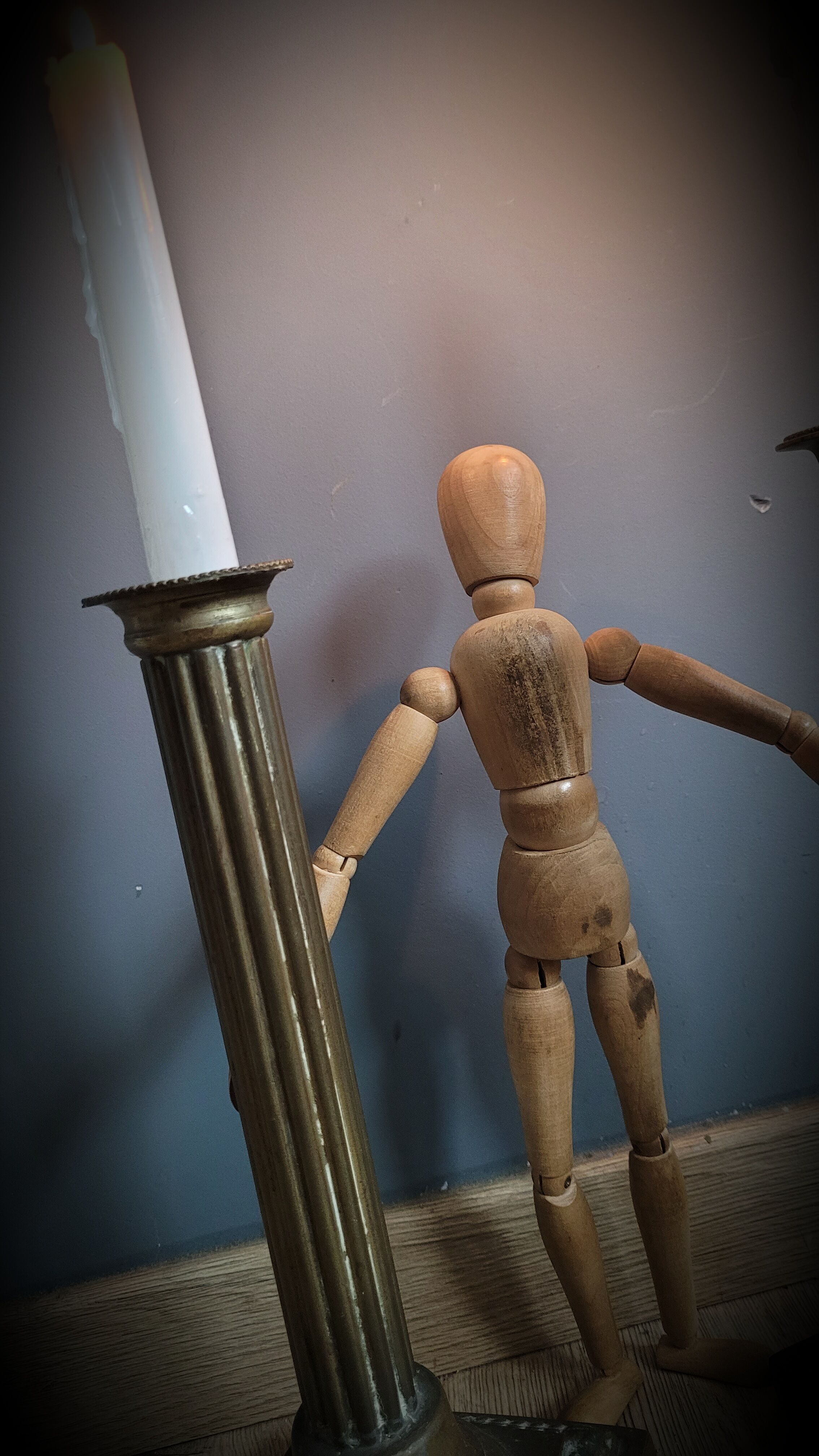 Duo brass candle holders column