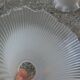 Lot de 3 suspensions globe en verre moulé vintage