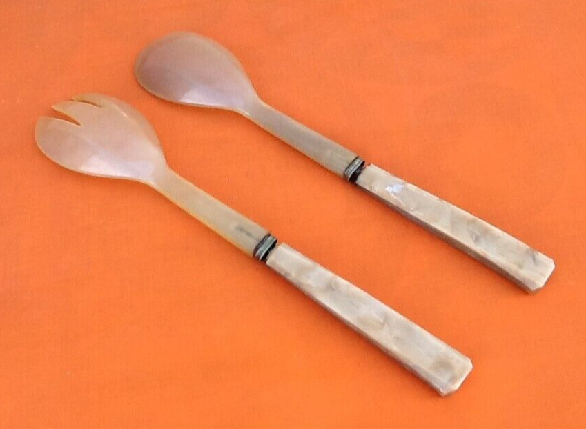 1930s Sauzedde salad and leg cutlery