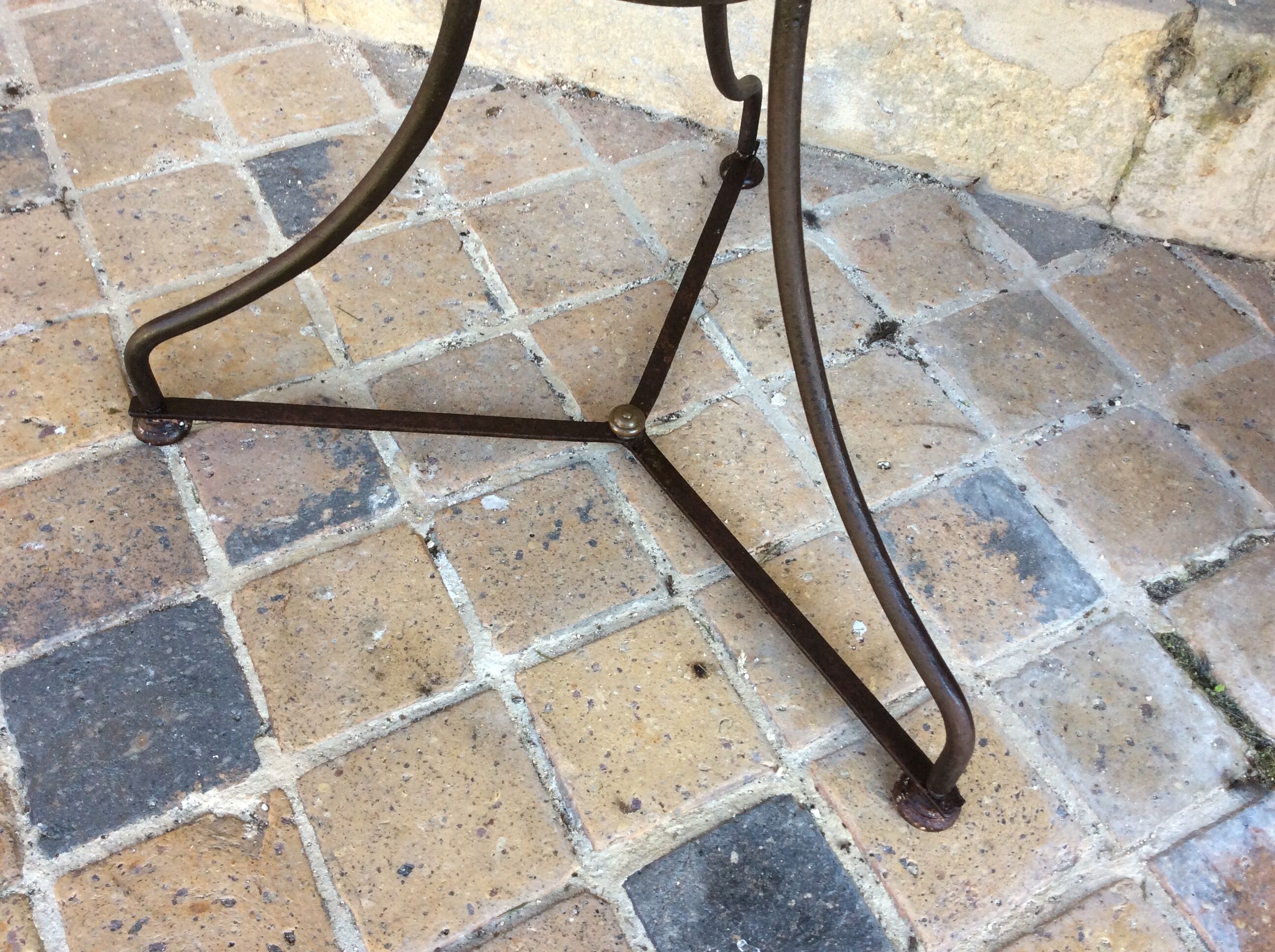 Garden table