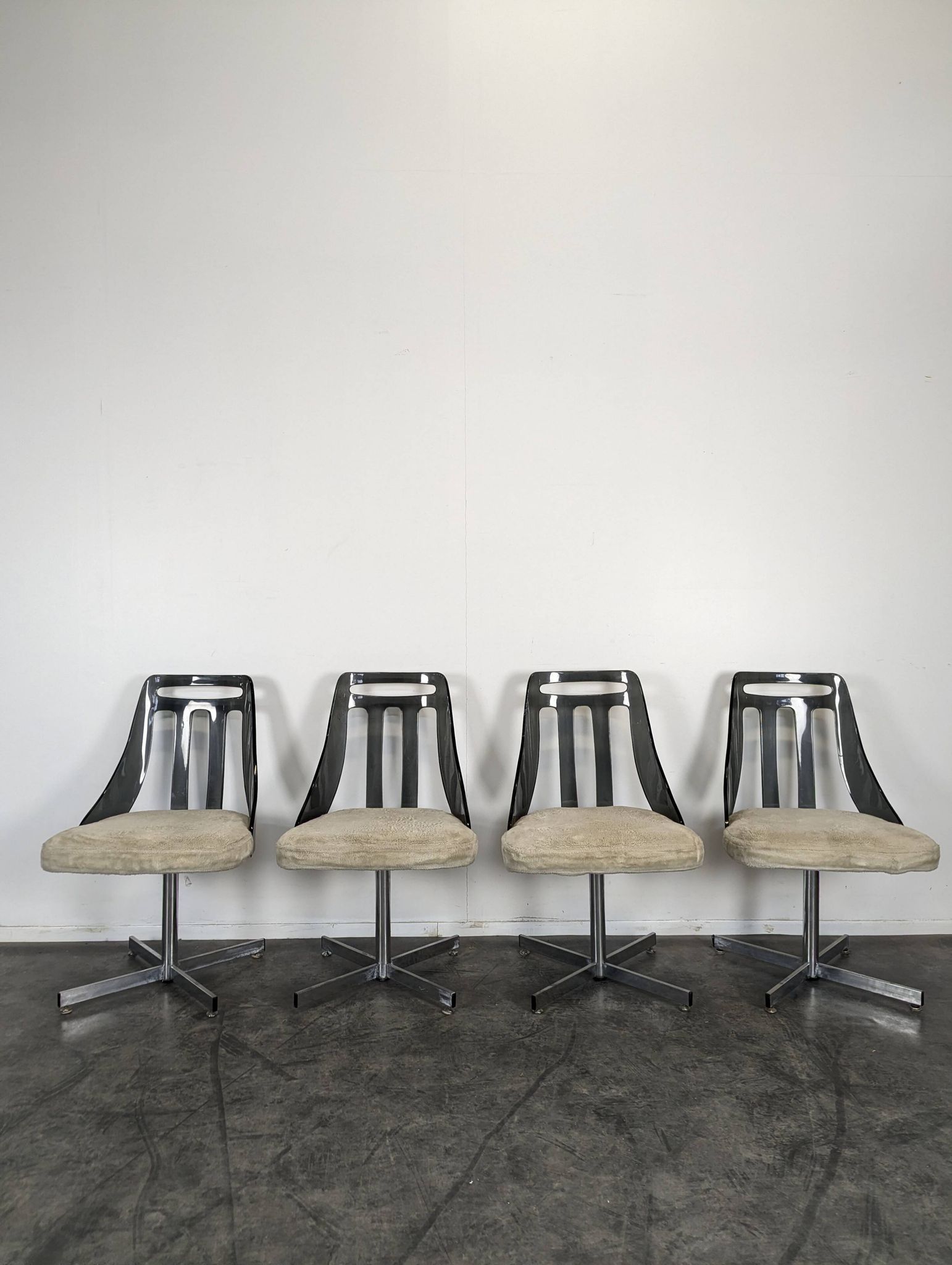 Set of 4 Space Age chairs by Brody