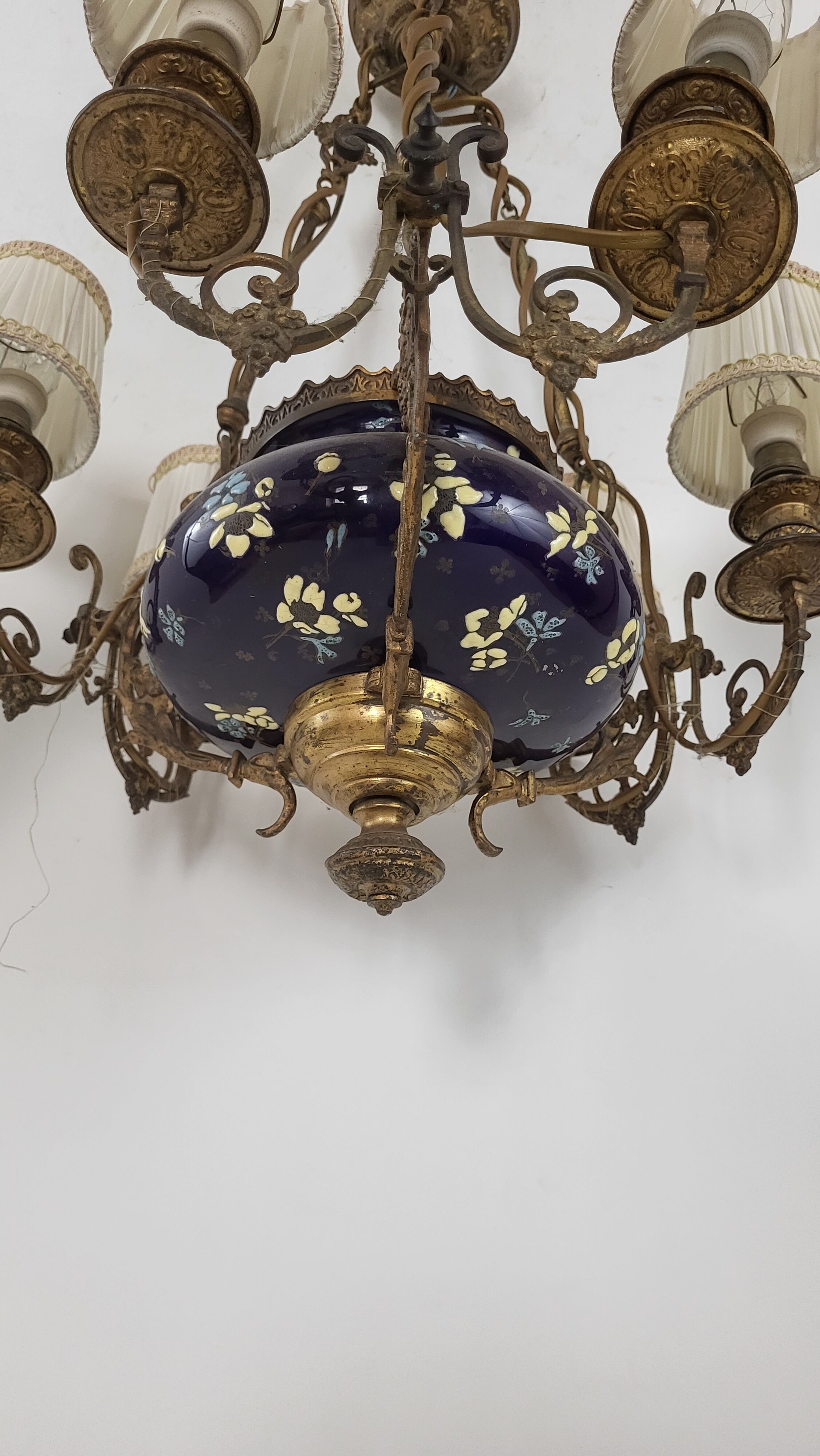 Napoleon III chandelier with 6 arms of light