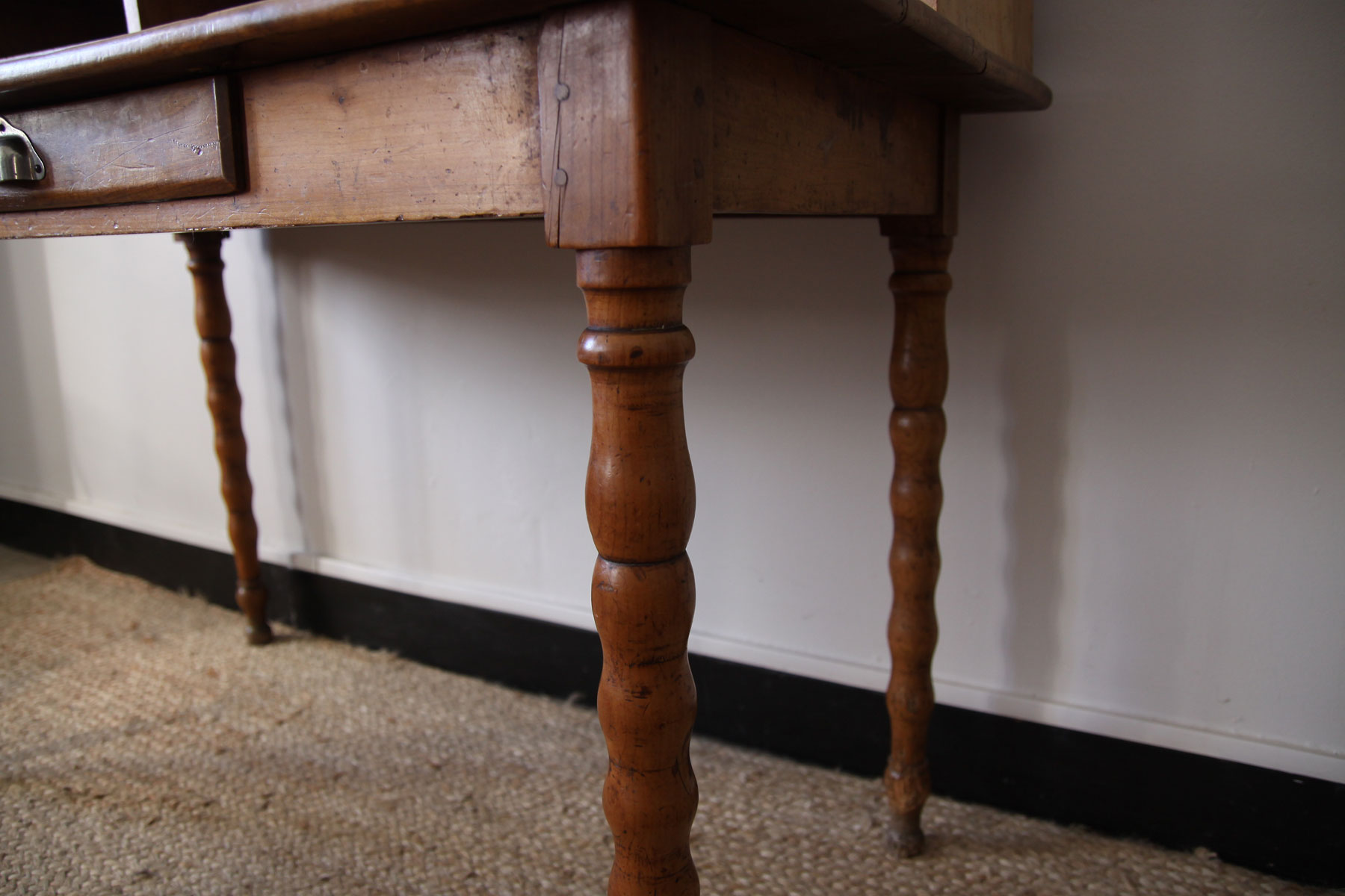 Bureau secrétaire en bois