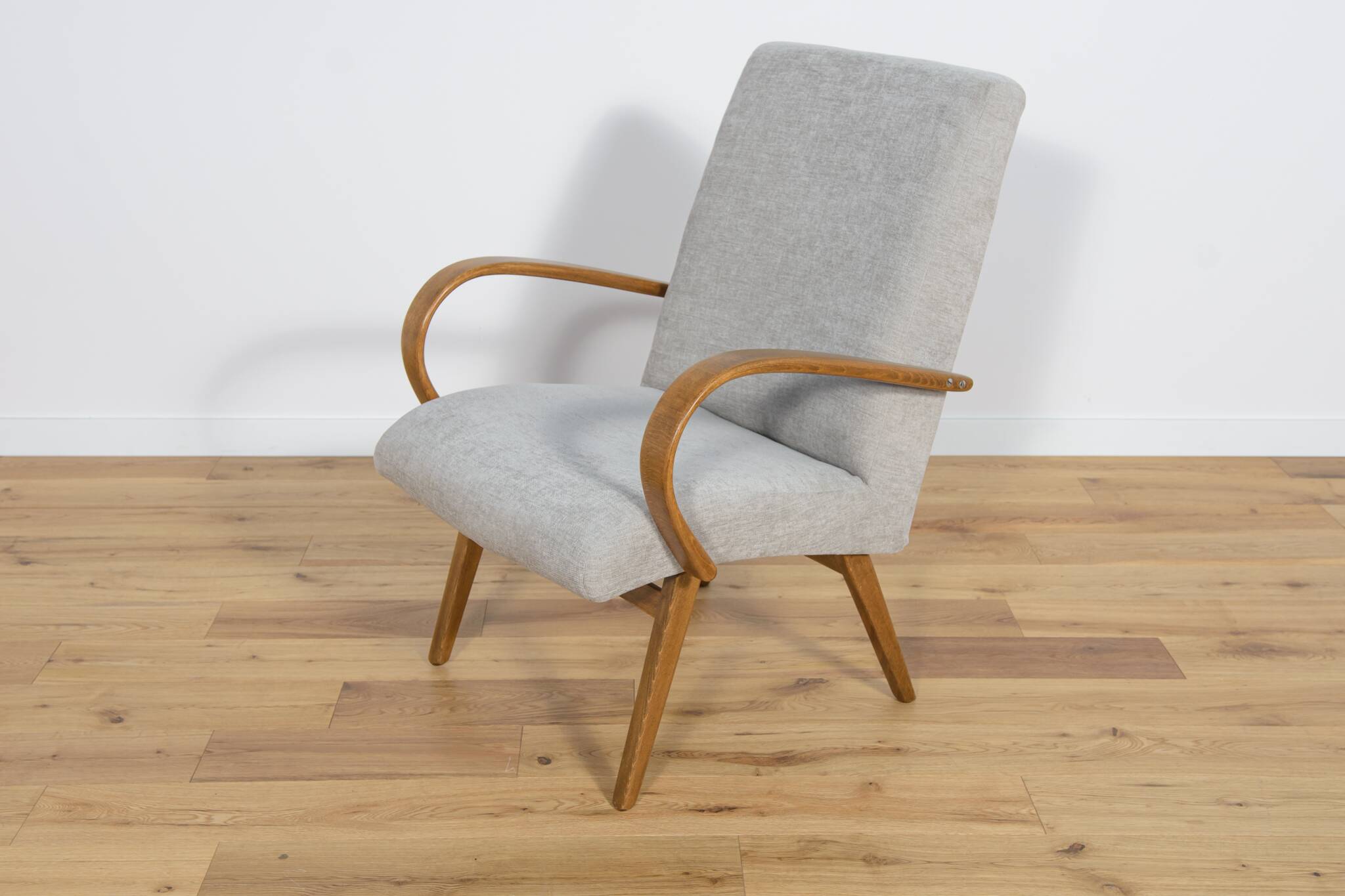 Fauteuils Modèle 53 par Jaroslav Smidek pour Ton, 1960s, Set de 2
