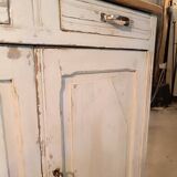 Buffet parisien patiné