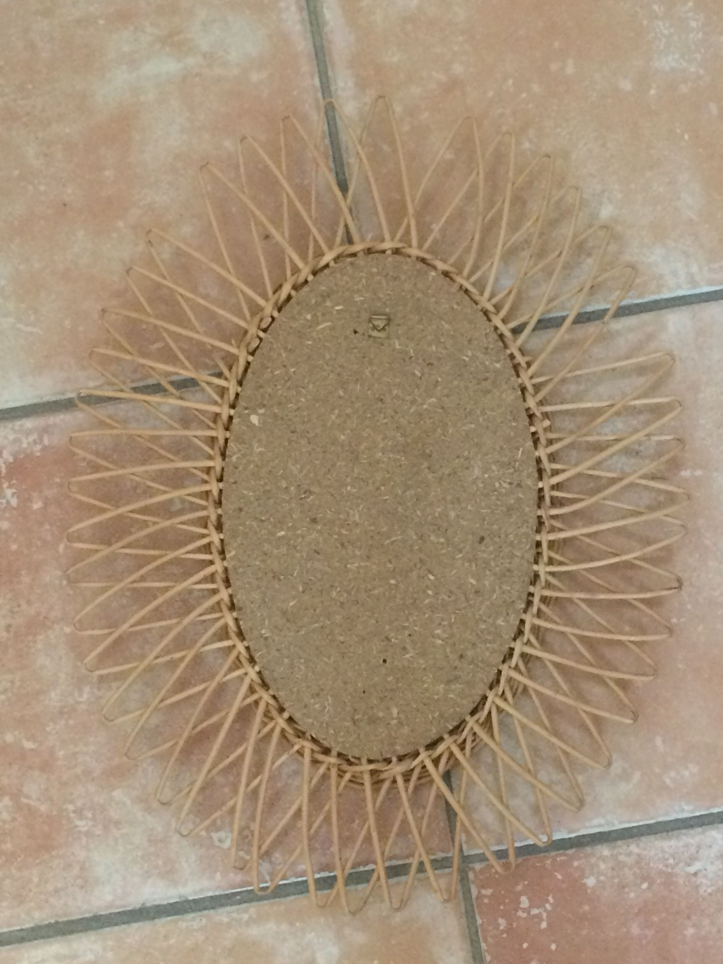 Oval sun rattan mirror 38x52cm