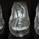 Set of 3 Art Deco glass paste tulips signed Degué