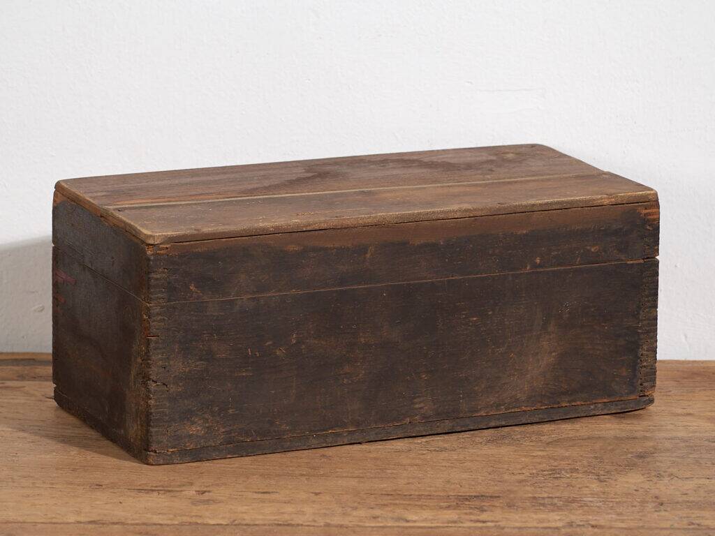 Old red chest (circa 1900) #40