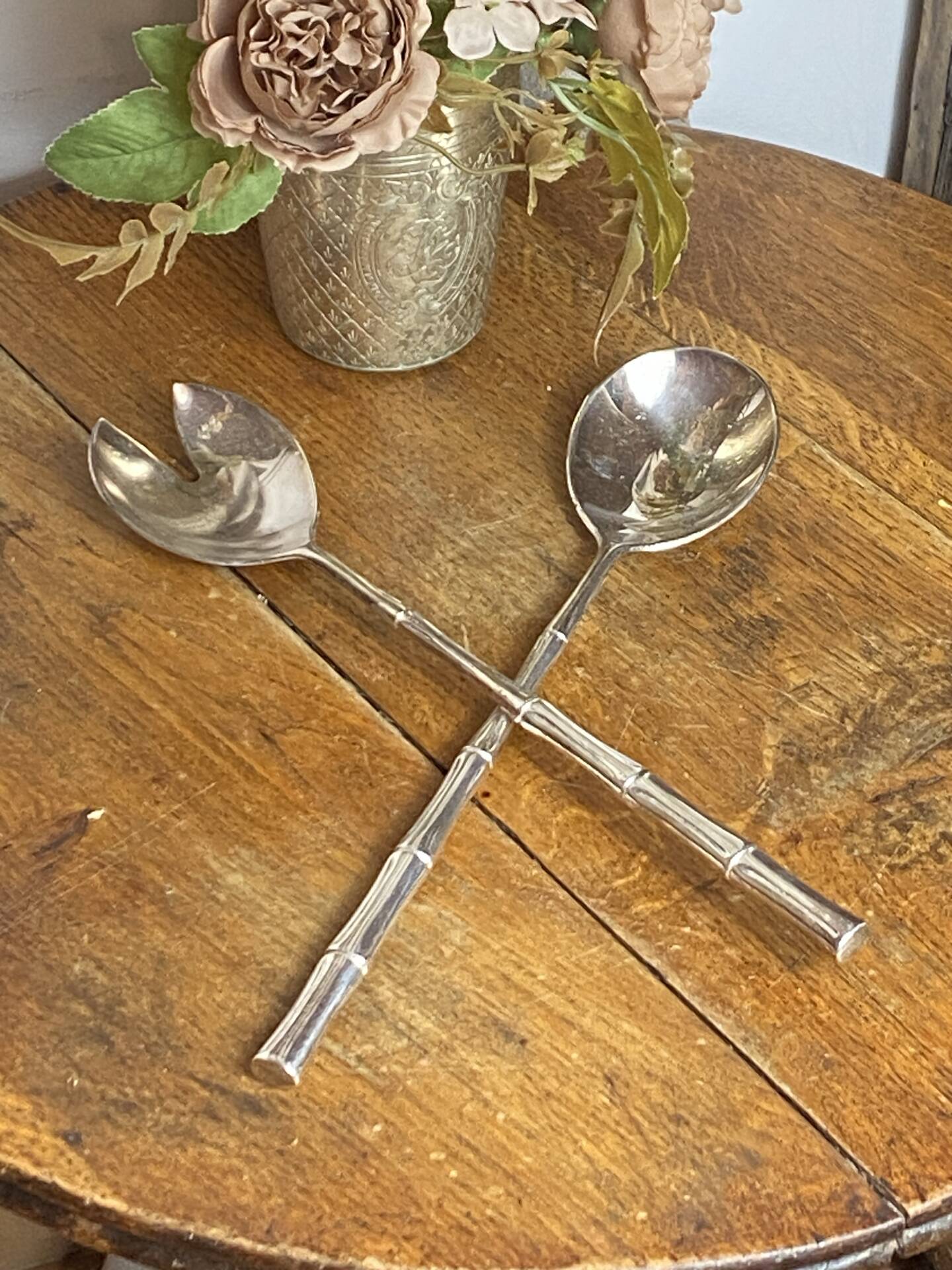 Bamboo-style serving cutlery in silver-plated metal