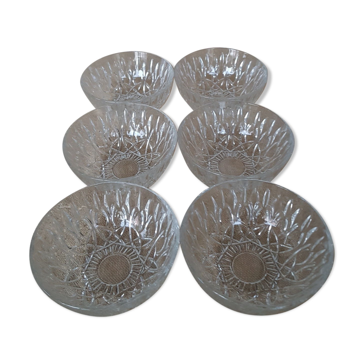 Set of 6 ramekins cup bowls vintage glass cups