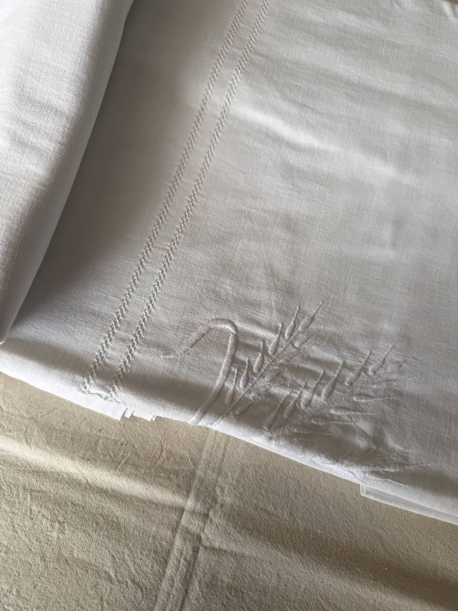 Old linen blend curtain, monogram "HL" (230x330)