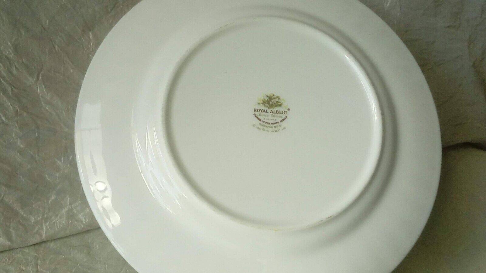 Tasse a the cafe assiette a dessert mois de janvier royal albert