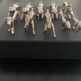 Knife holders form various animals