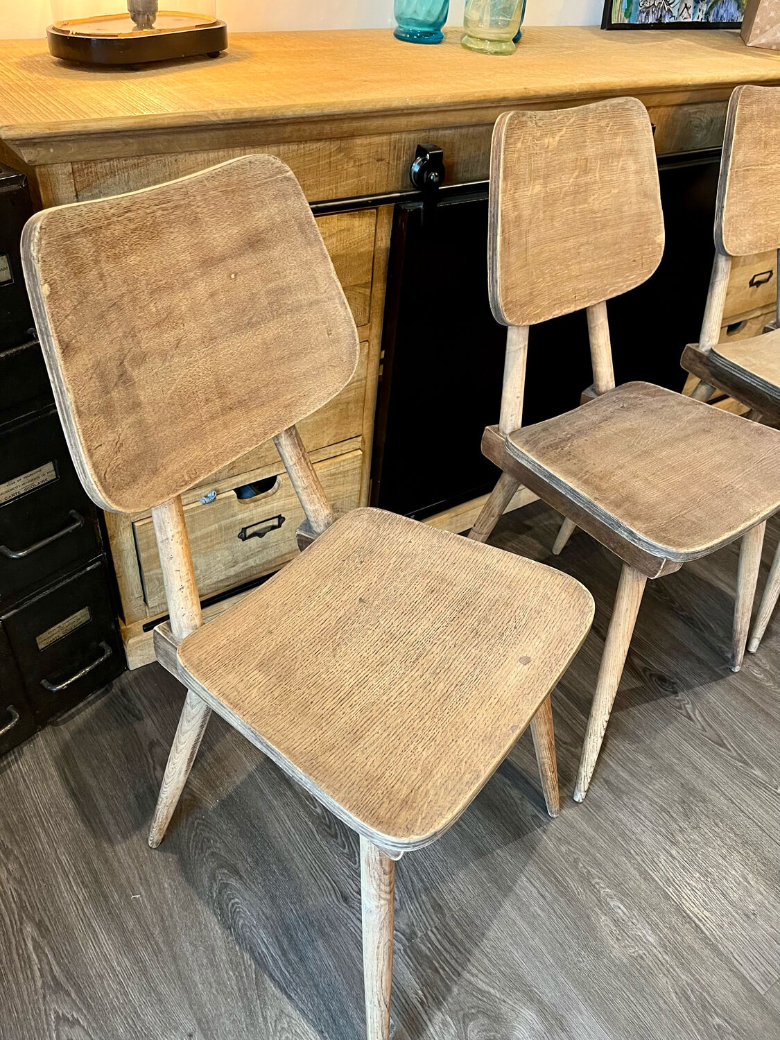 Série de 4 chaises bistrot