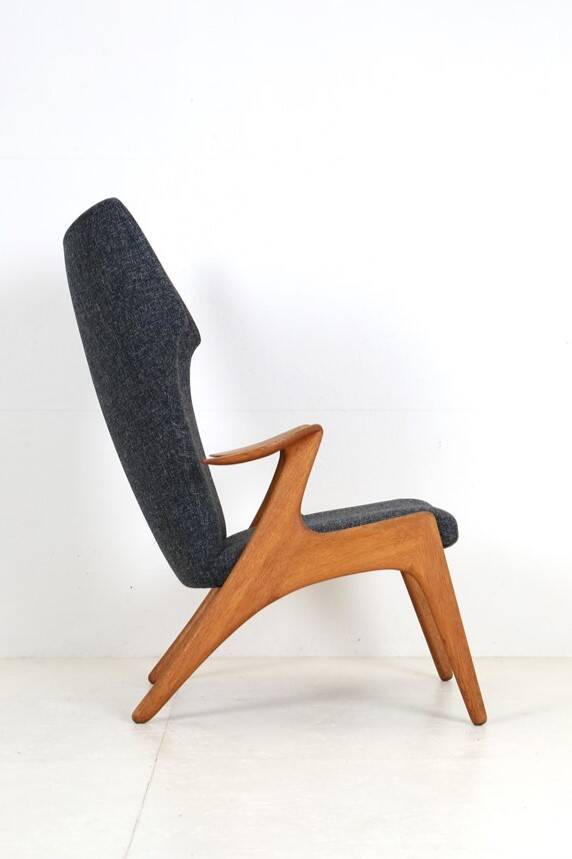 Fully restored Kurt Østervig / Rolschau Møbler “Wing Chair” armchair, mid-century Danish modern design, 1950s/1960s