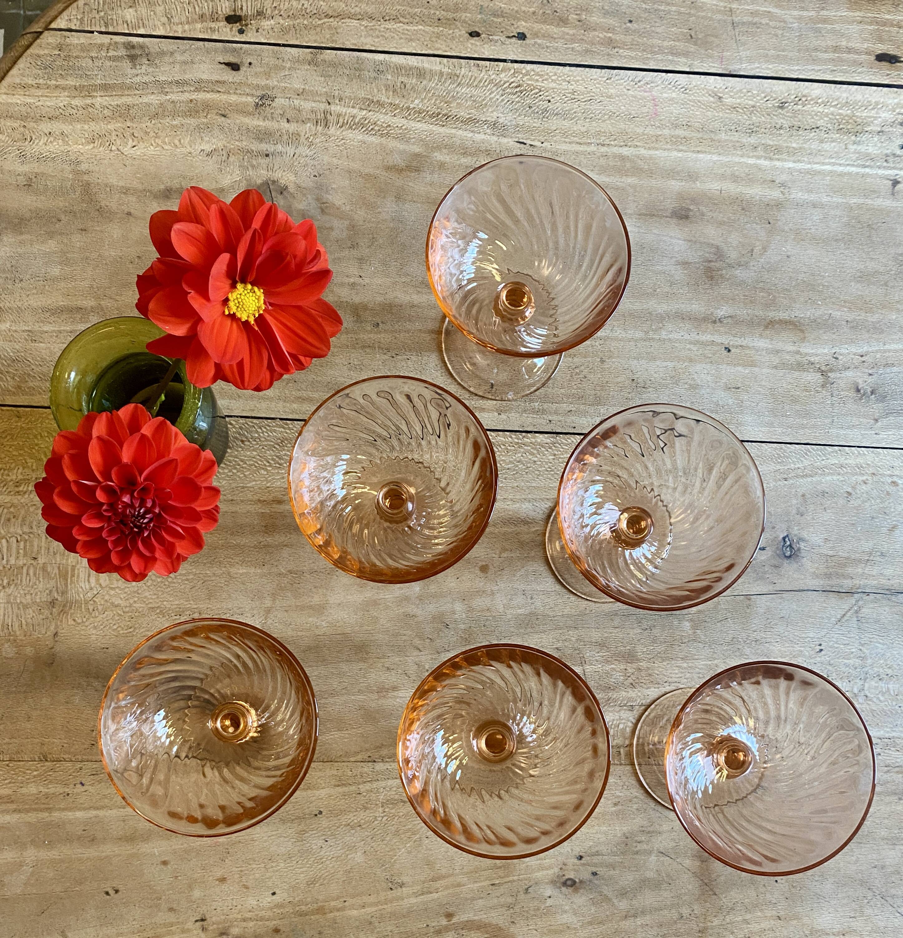 Set of 6 vintage rosaline champagne glasses