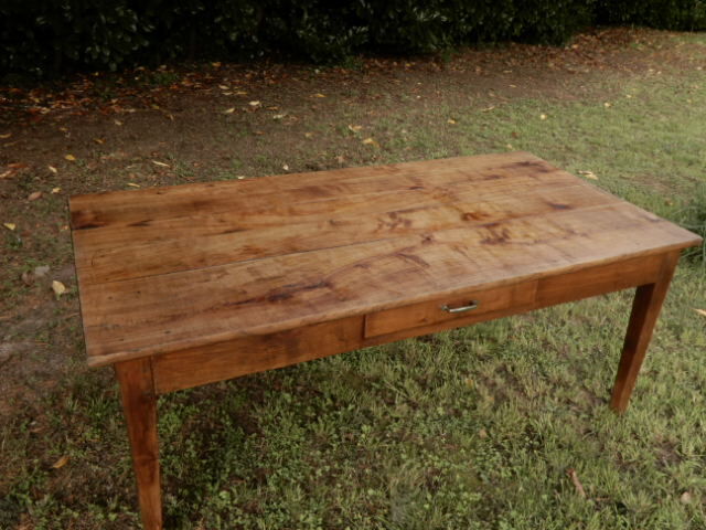 Farm table (harvest table)