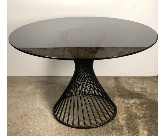 Table de repas ronde pieds fer noir, plateau verre fumé gris Italy  Calligaris | Selency