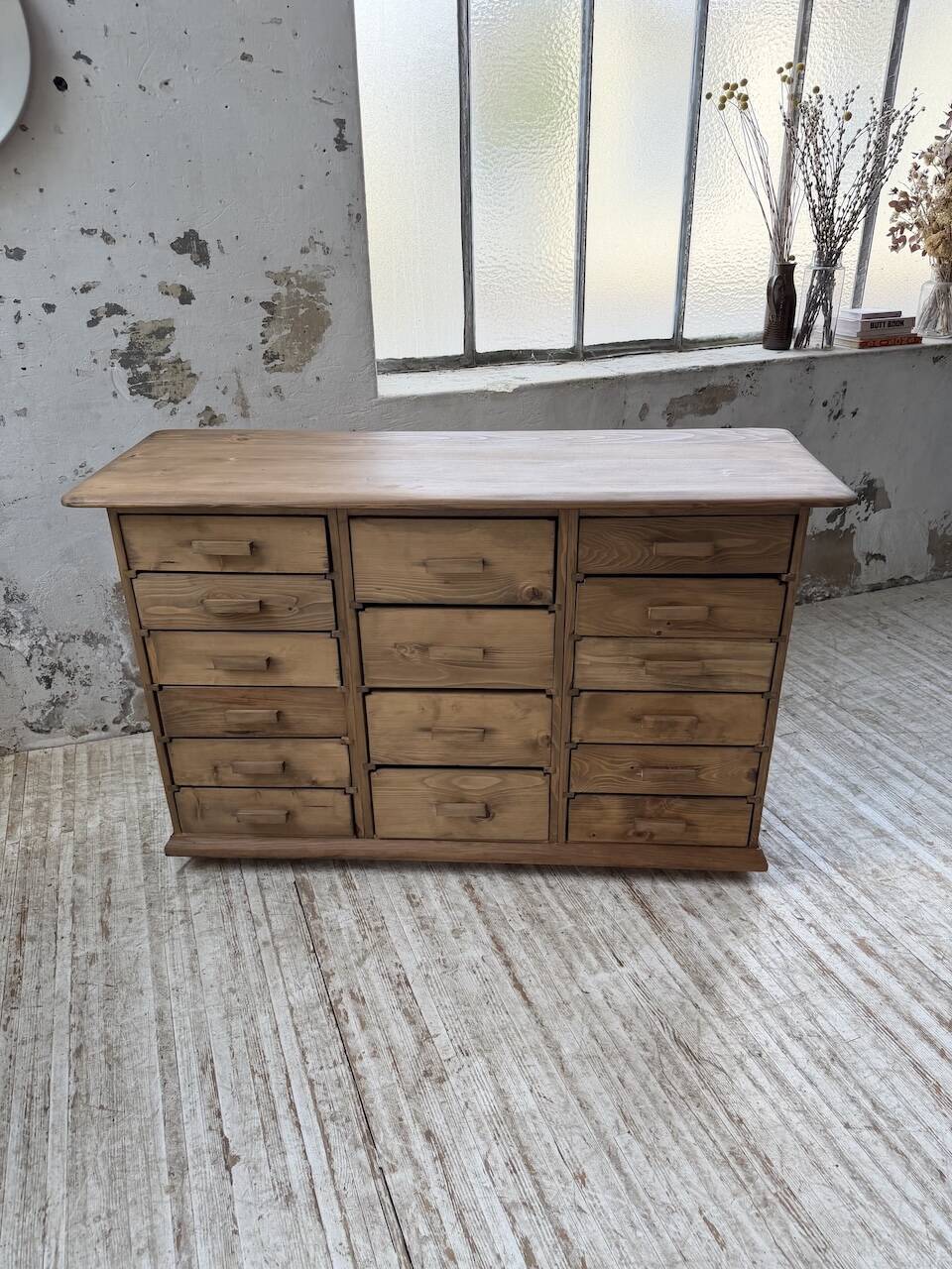 Meuble de métier en pin 1950