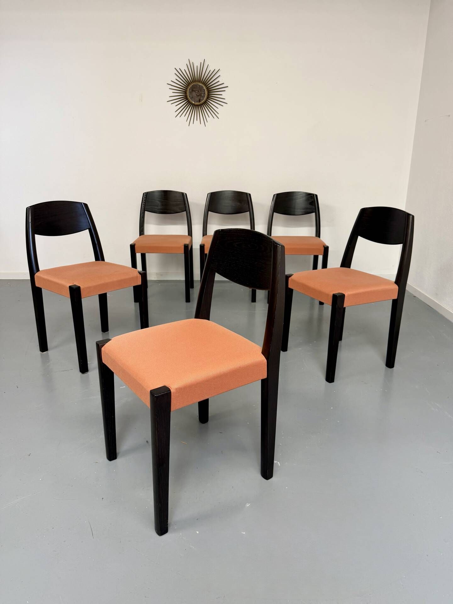 Lot of 6 blackened wooden chairs with French design fabric from the 1970s Self.