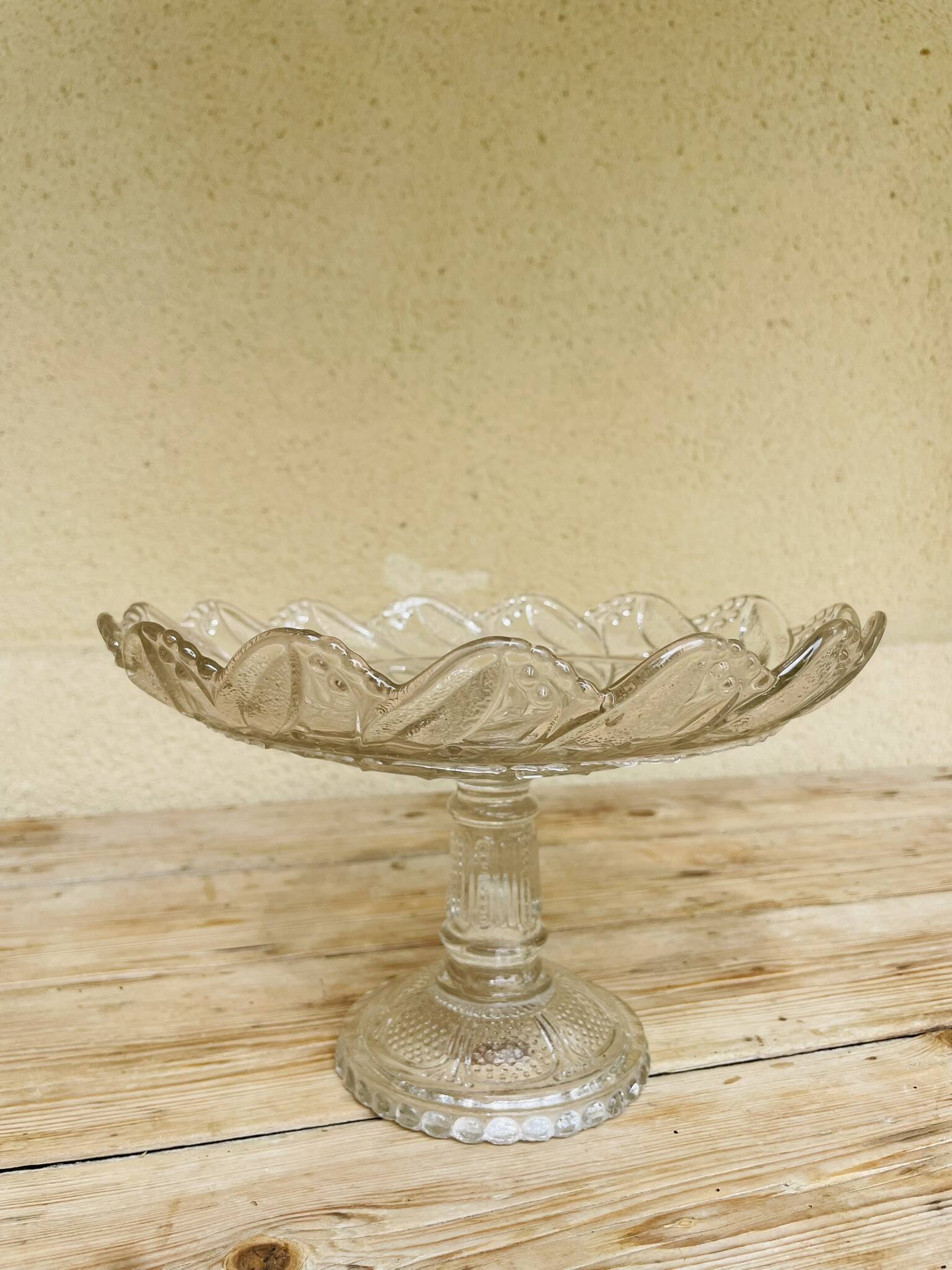 Art Deco glass fruit bowl, late 19th century