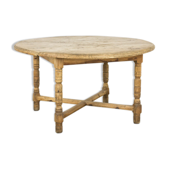 Rustic farmhouse table round pine