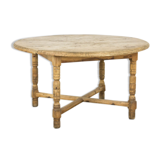 Table en pin rustique