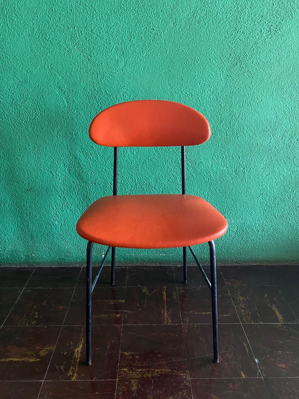 Leather chair - Italian design