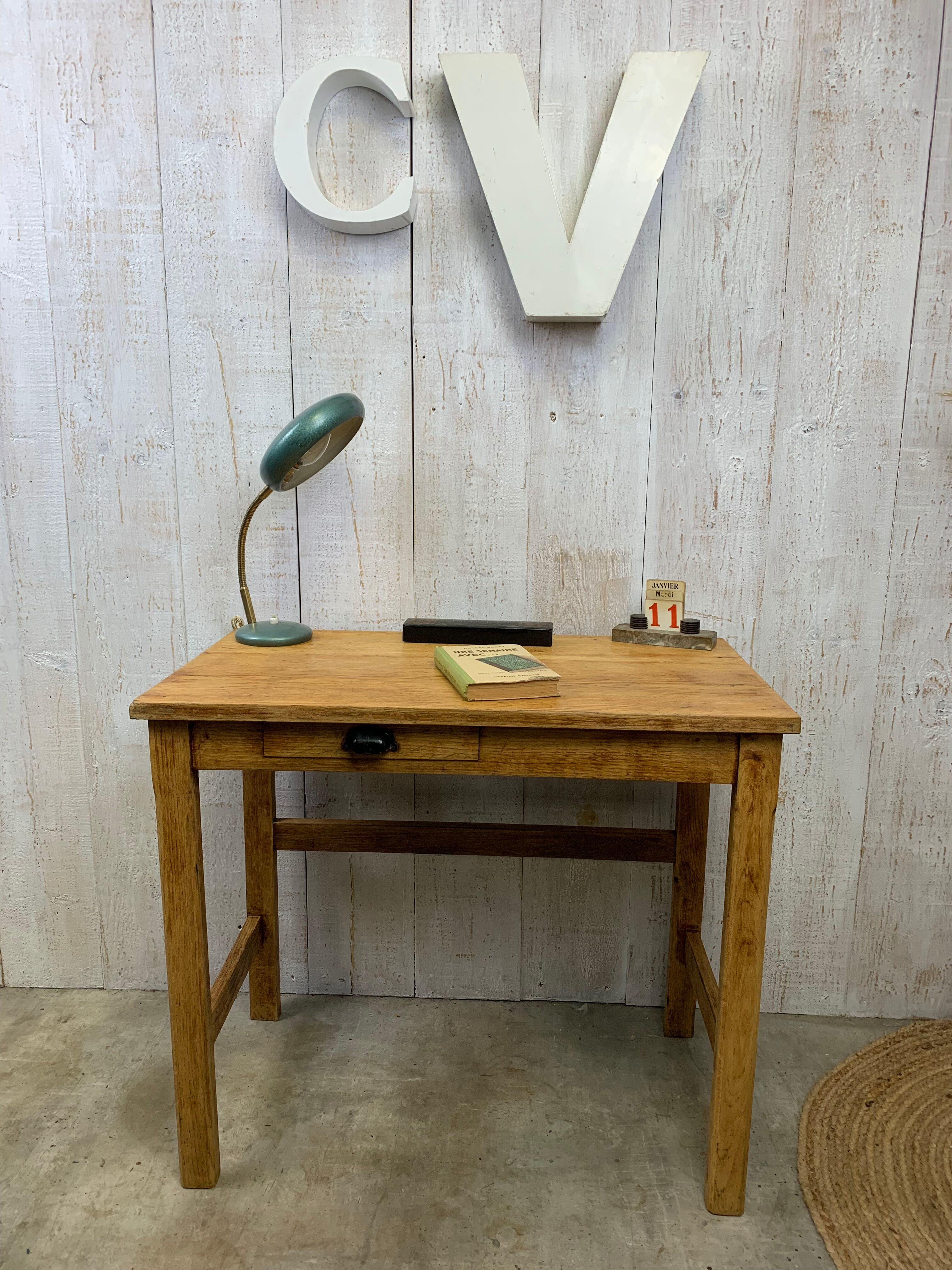 Vintage boarding office