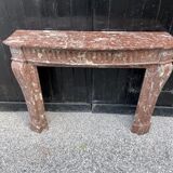 Fireplace in rancid marble around 188