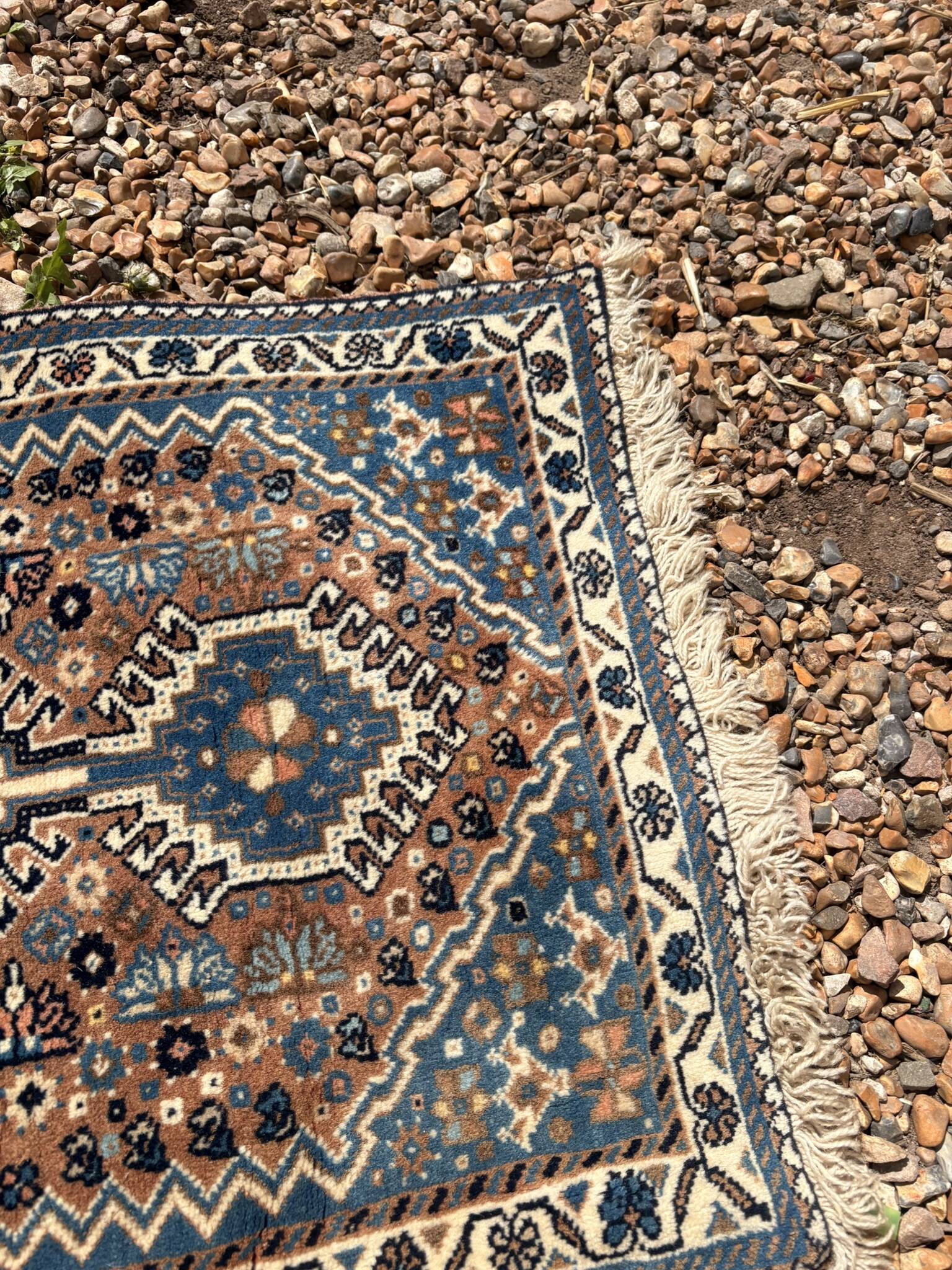 Antique Persian Carpet Chiraz Abadeh Qashqai Ghashga'i Ethnicity 83x53