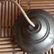 Suspension opaline monte et baisse
