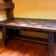 Table rustique en bois massif sculpté — Style savoyard / art populai