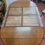 Round table 6 feet in oak with extension