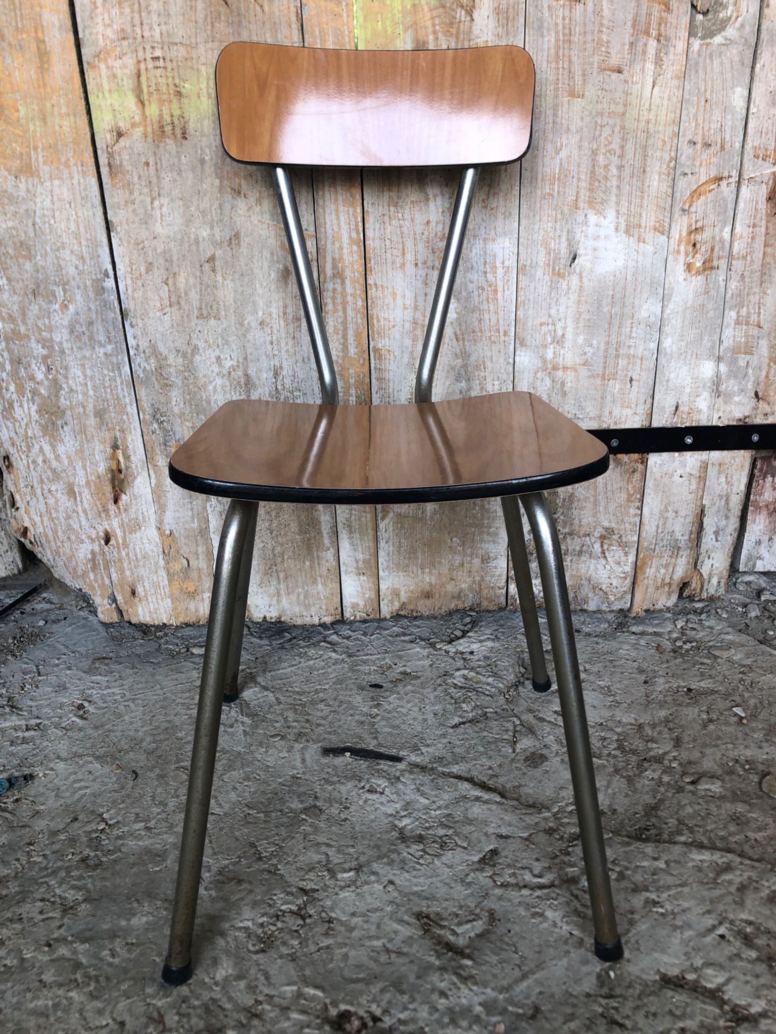 Series of 4 Formica Chairs Wood Legs Metal Chrome Vintage #A243