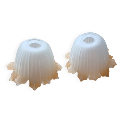 Paire de tulipes / suspensions en verre Art Deco