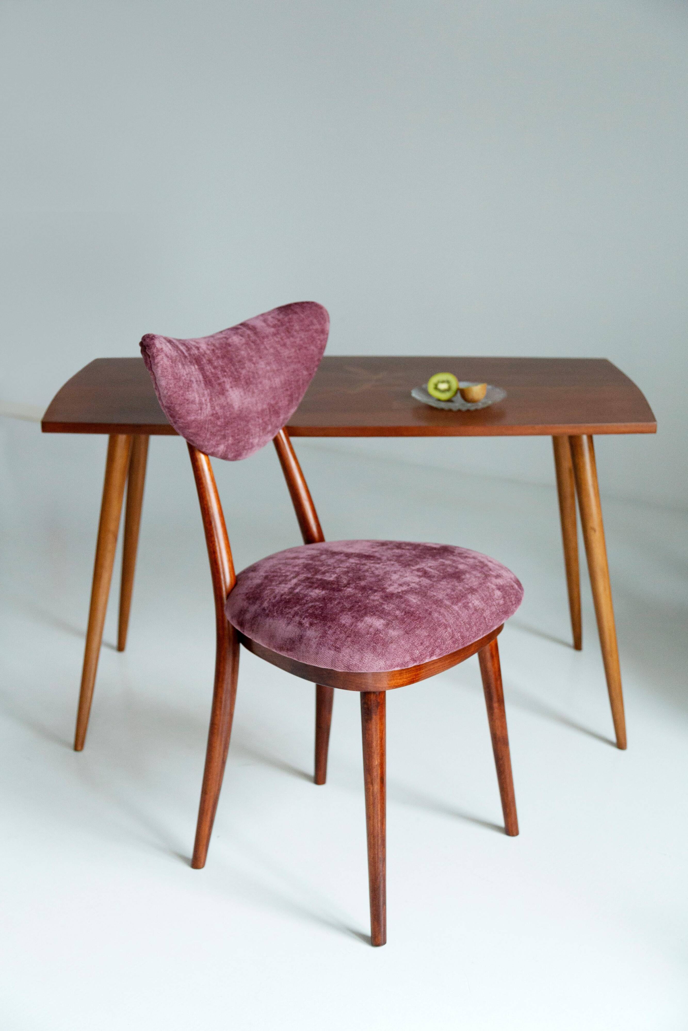 Heart-shaped chair in burgundy velvet, pink, violet, mid-century, Europe, 1960s.