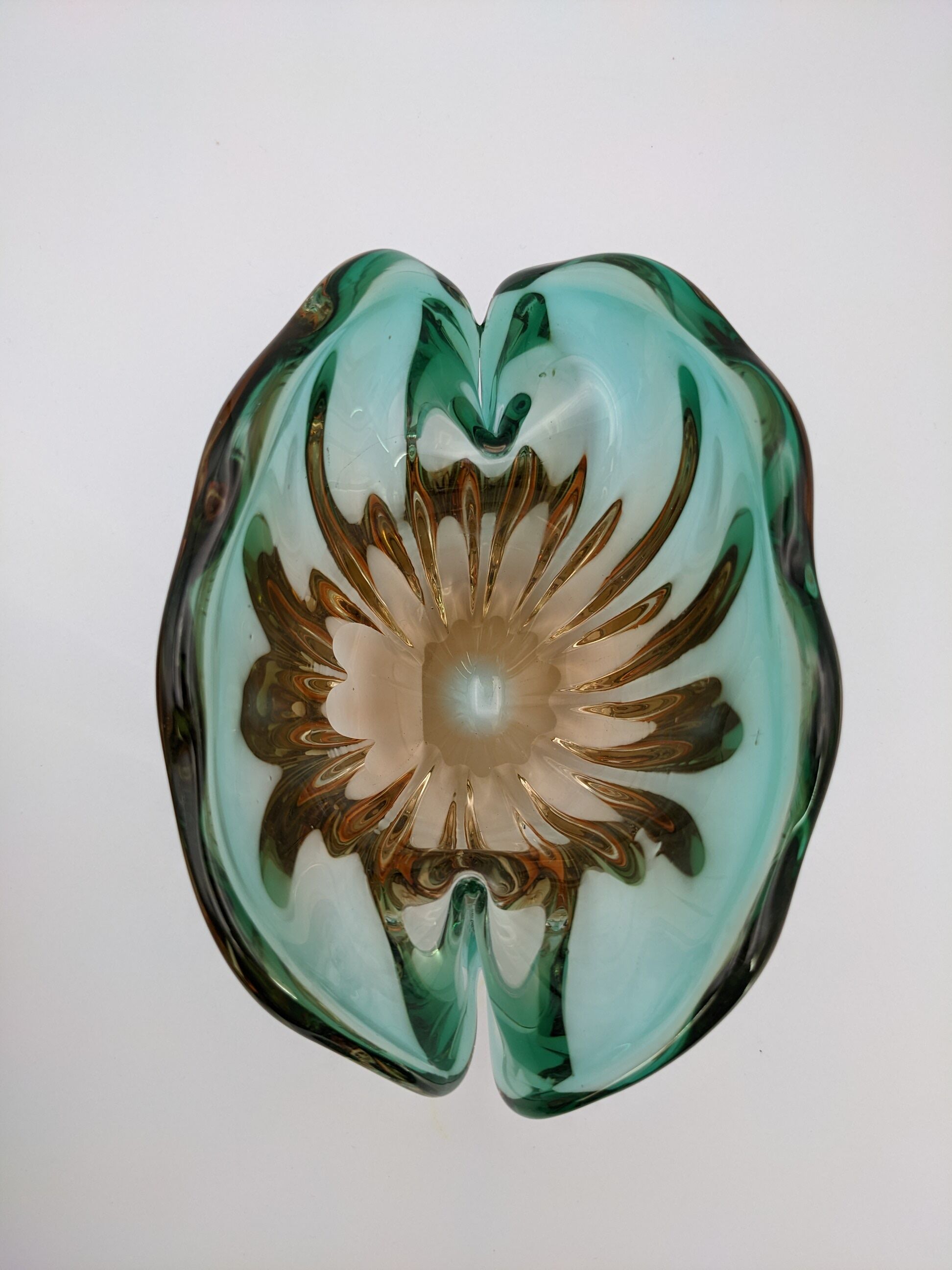 Vide-poche vase verre soufflé coquillage murano seguso bullicante