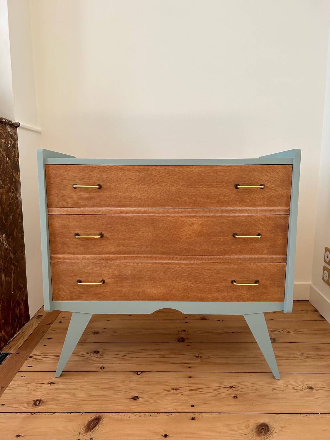Vintage chest of drawers revisited
