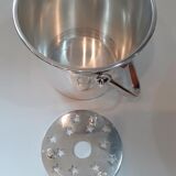 Ice bucket model Vendôme shell from the house ERCUIS sold with its spoon pierced with ice cubes