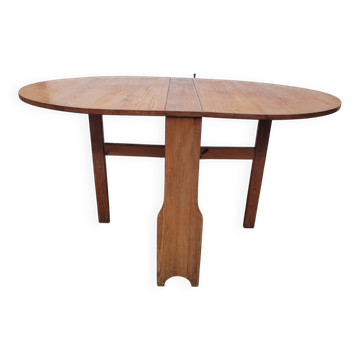 Vintage pine folding table
