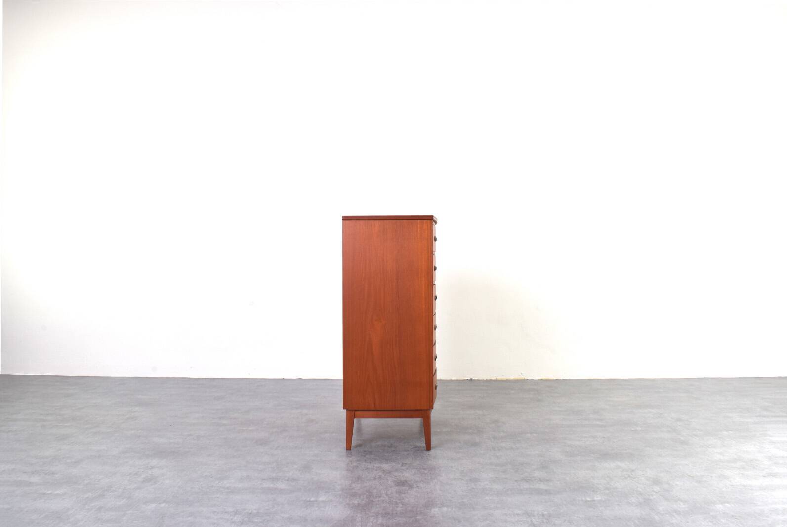 Commode danoise en teck du milieu du siècle, années 1960.