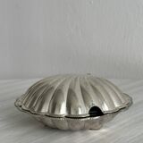 Silver-plated metal shell-shaped butter dish