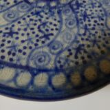 Pot with chinese porcelain lid