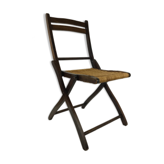 Rattan folding chair