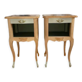 Pair of light wood bedside tables aerogummed and restyled