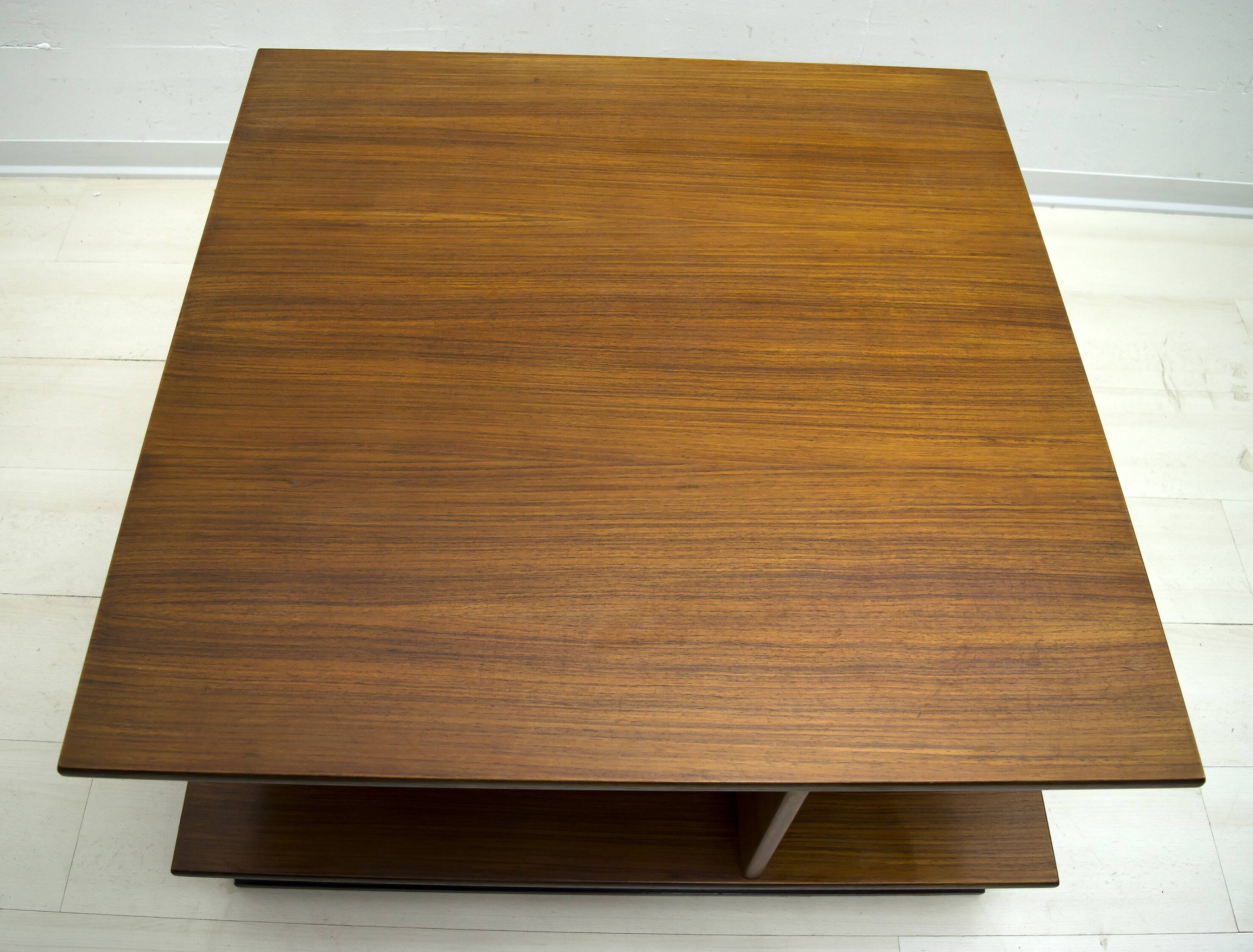 F.Lli Saporiti Mid-Century Modern Italian Walnut Coffee Table, 1960s