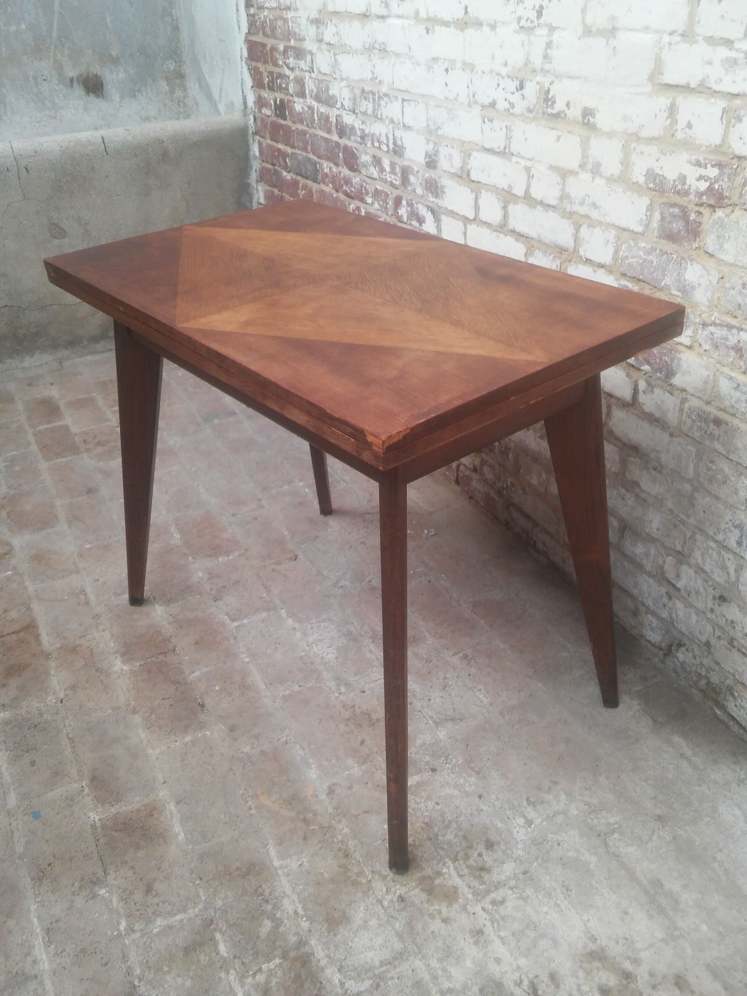 Table pieds compas en chêne années 50