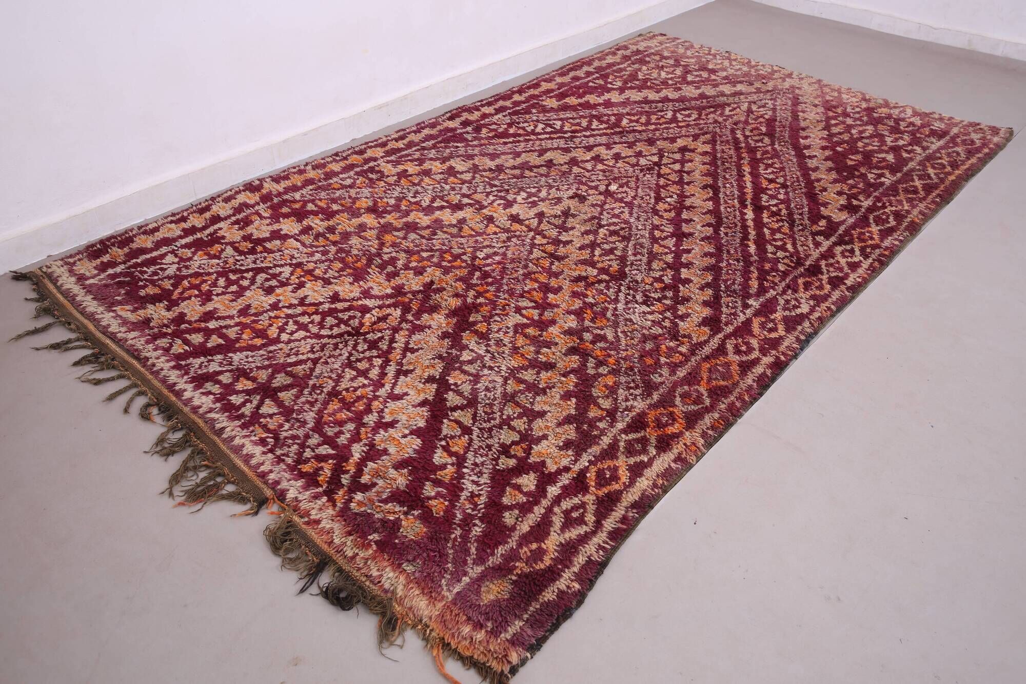 Burgundy Vintage Moroccan rug 183 x 321 cm - Berber Wool Rug - Handmade Rug
