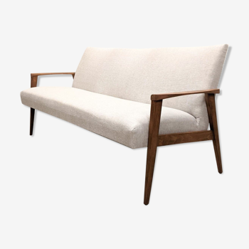 Scandinavian bench